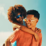 Berkomunikasi dengan Kehadiran